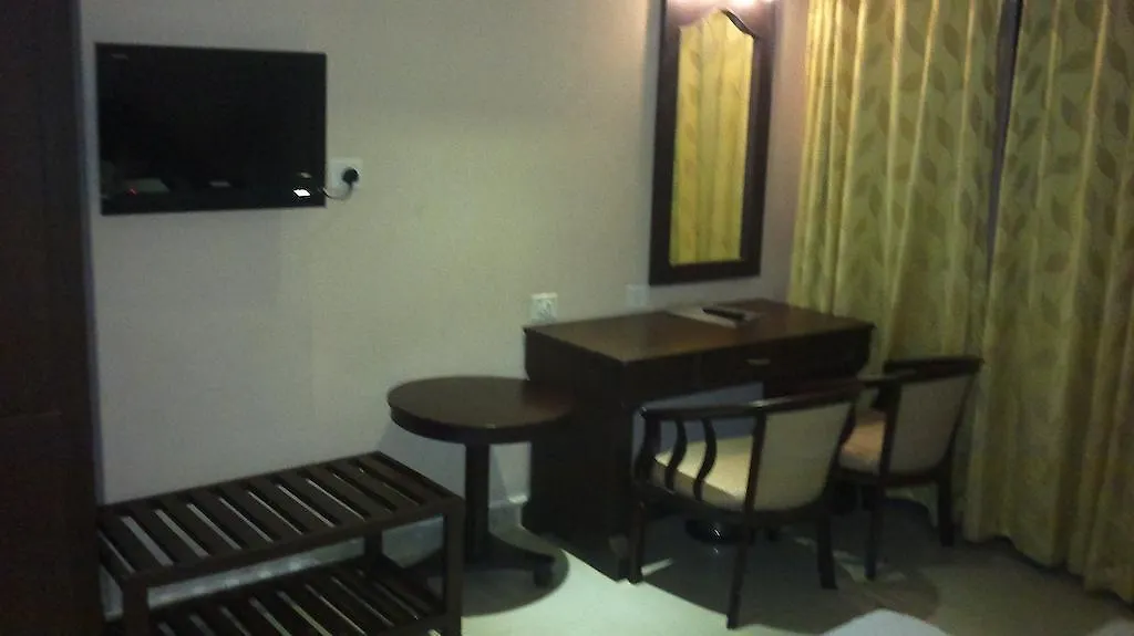 Hotel Sea Palace Kollam 3*,  India