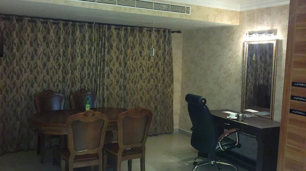 Hotel Sea Palace Kollam 3*,